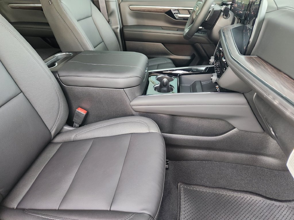 New 2027 Chevrolet Tahoe LT w/ Comfort Package RWD image 11