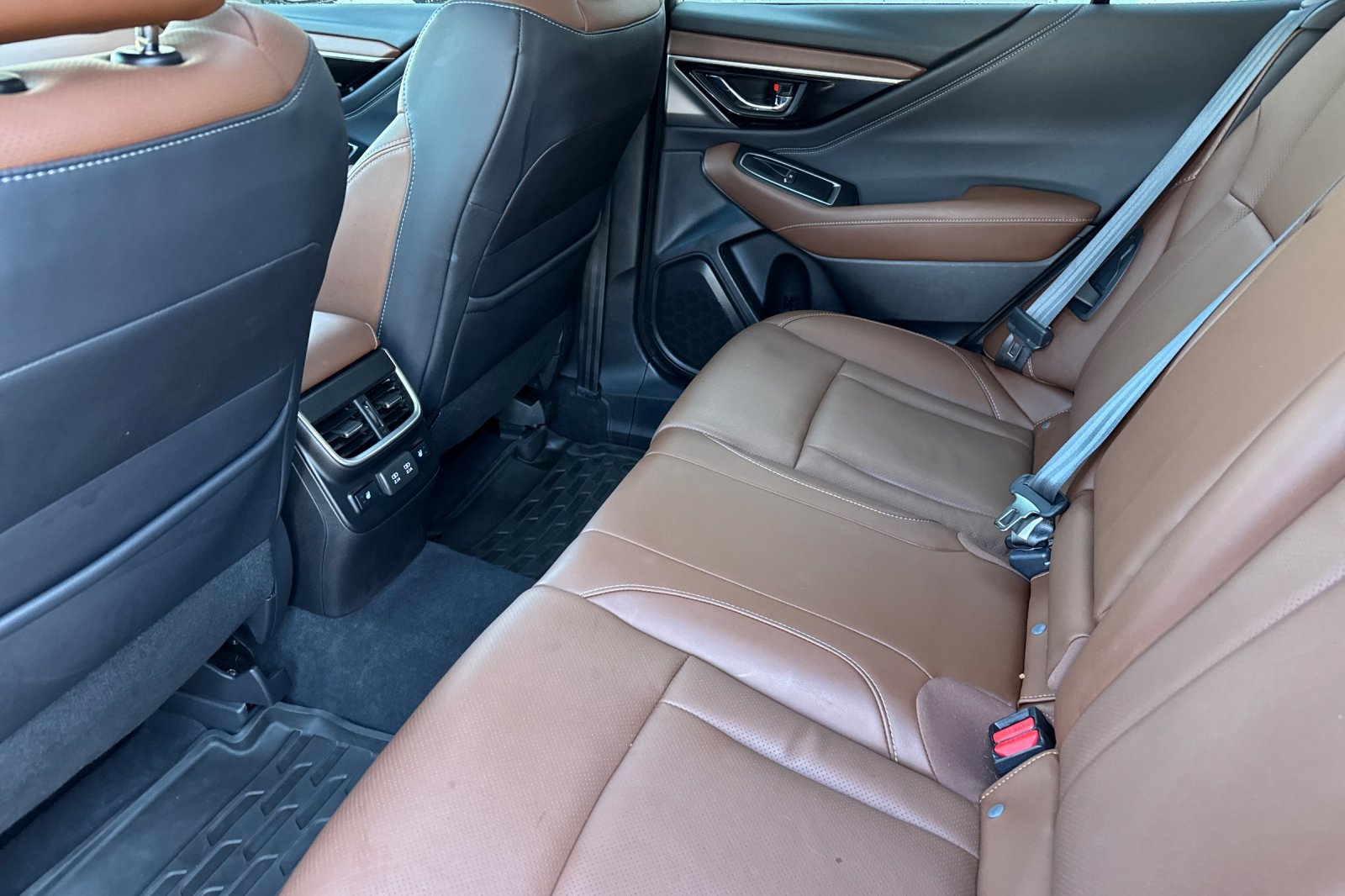 Used 2020 Subaru Outback Touring XT image 12