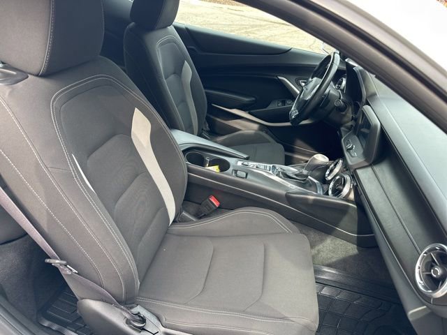 Used 2017 Chevrolet Camaro LT image 25