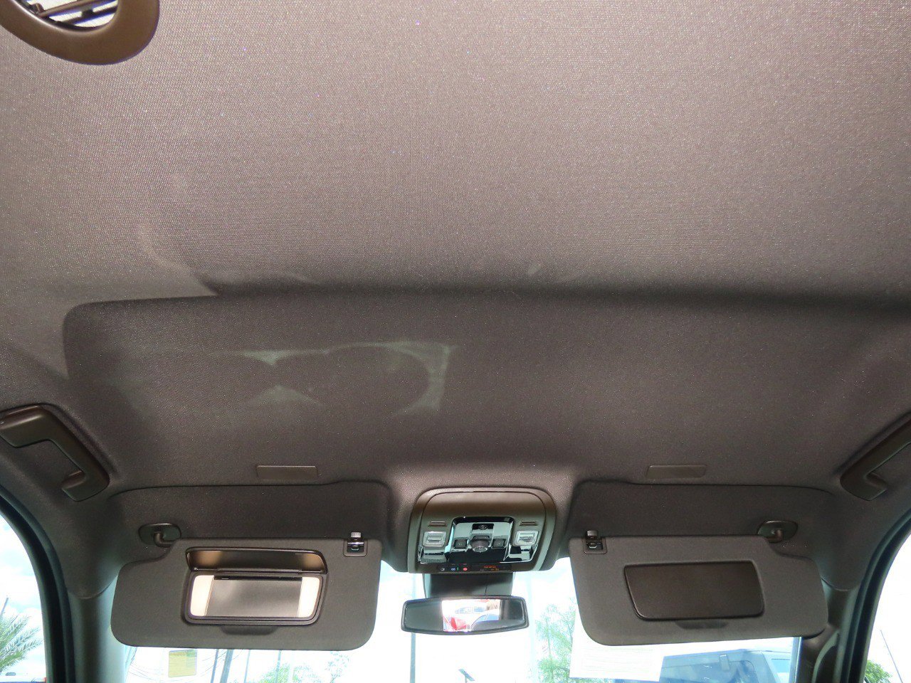 Used 2026 Chevrolet Tahoe LT w/ Comfort Package image 22