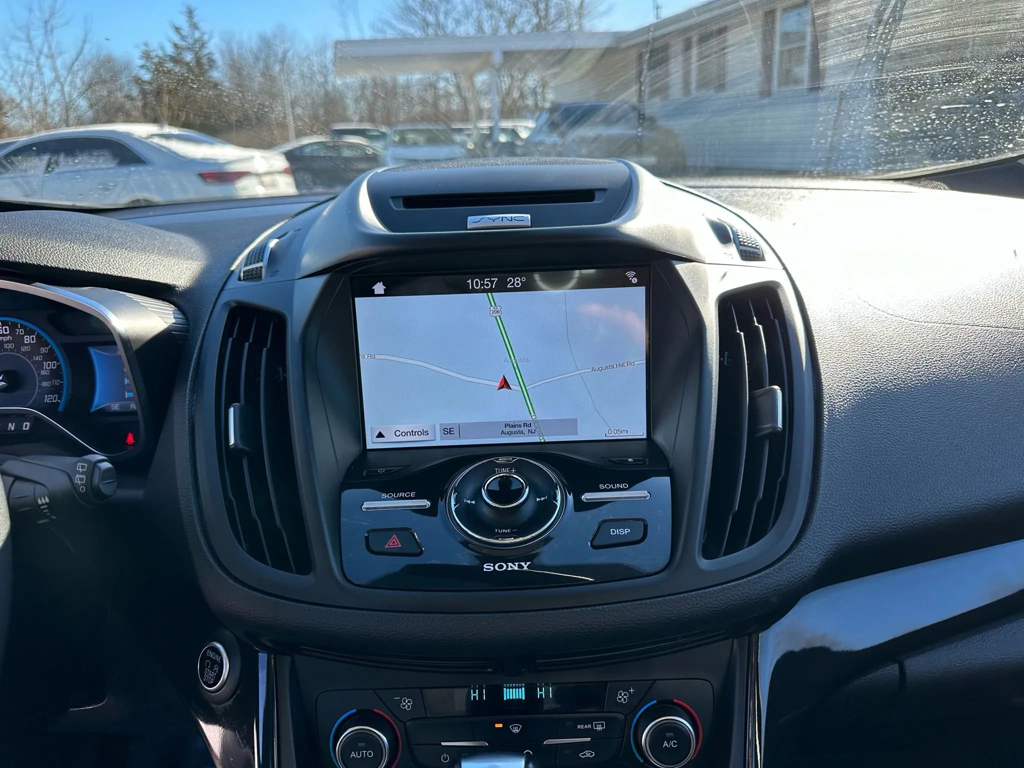 Used 2017 Ford C-MAX Energi Titanium w/ Equipment Group 501A image 22