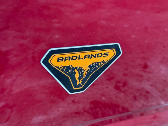 Used 2025 Ford Bronco Sport Badlands image 17
