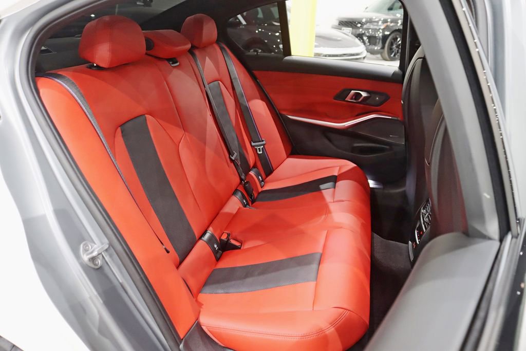 Used 2025 BMW M3 Competition w/ Executive Package image 34