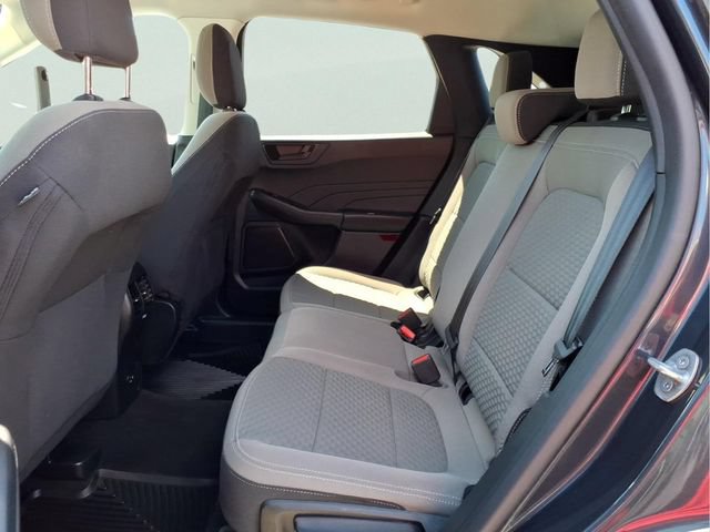 Certified 2022 Ford Escape SE w/ Cold Weather Package AWD/4WD image 9