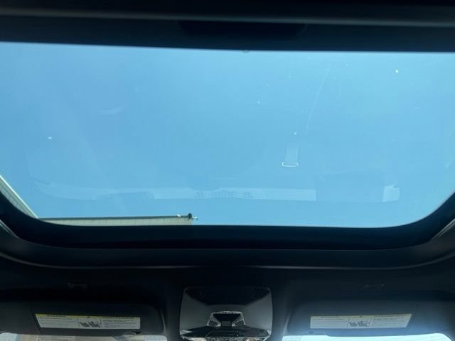 Used 2026 MINI Cooper 4-Door Hardtop FWD image 15