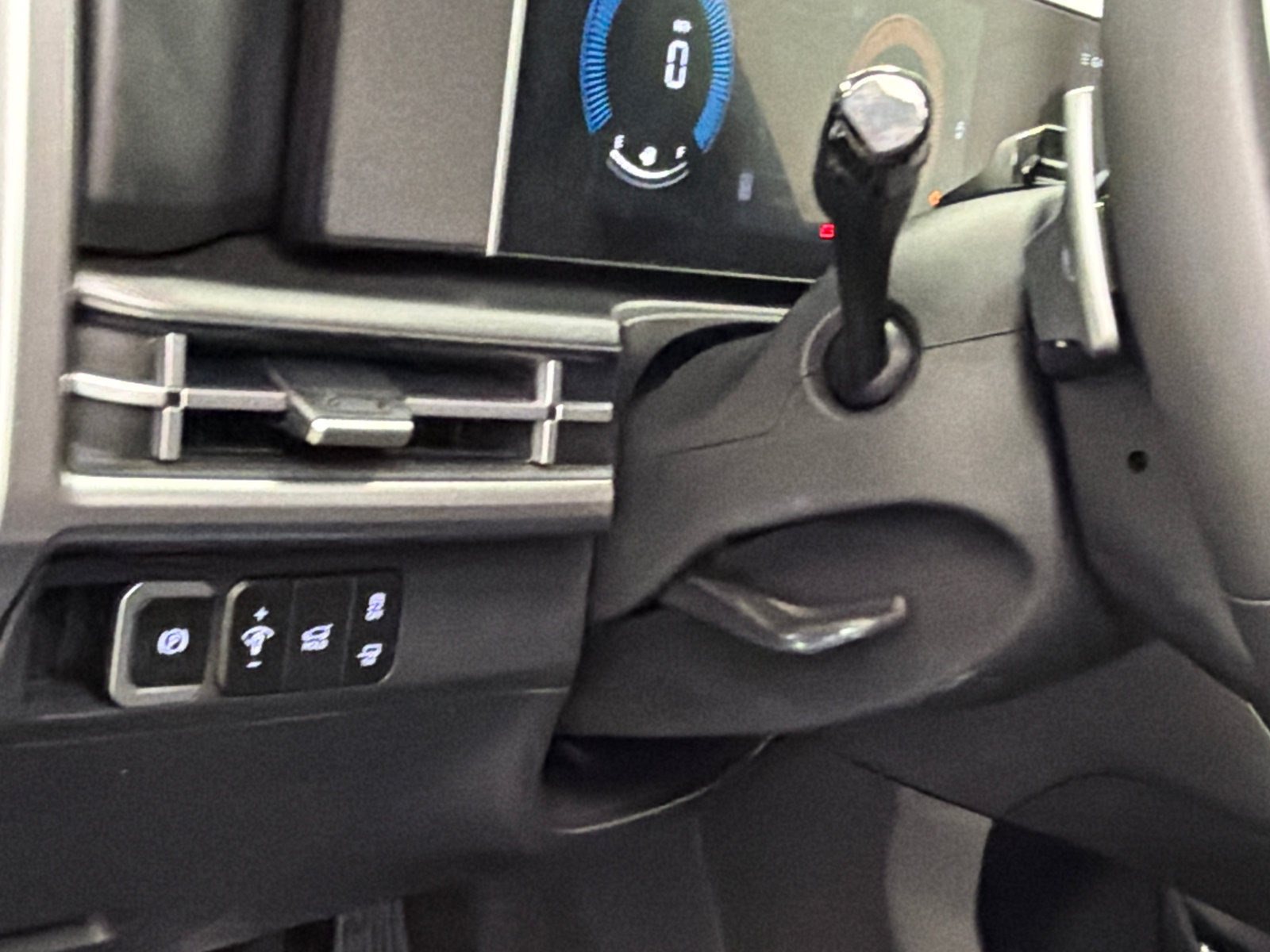 Used 2024 Hyundai Santa Fe XRT AWD/4WD image 18