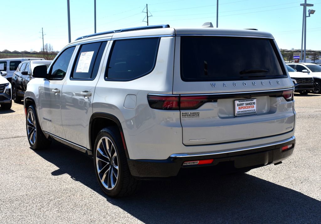Used 2022 Jeep Wagoneer Series III w/ Premium Group I image 4