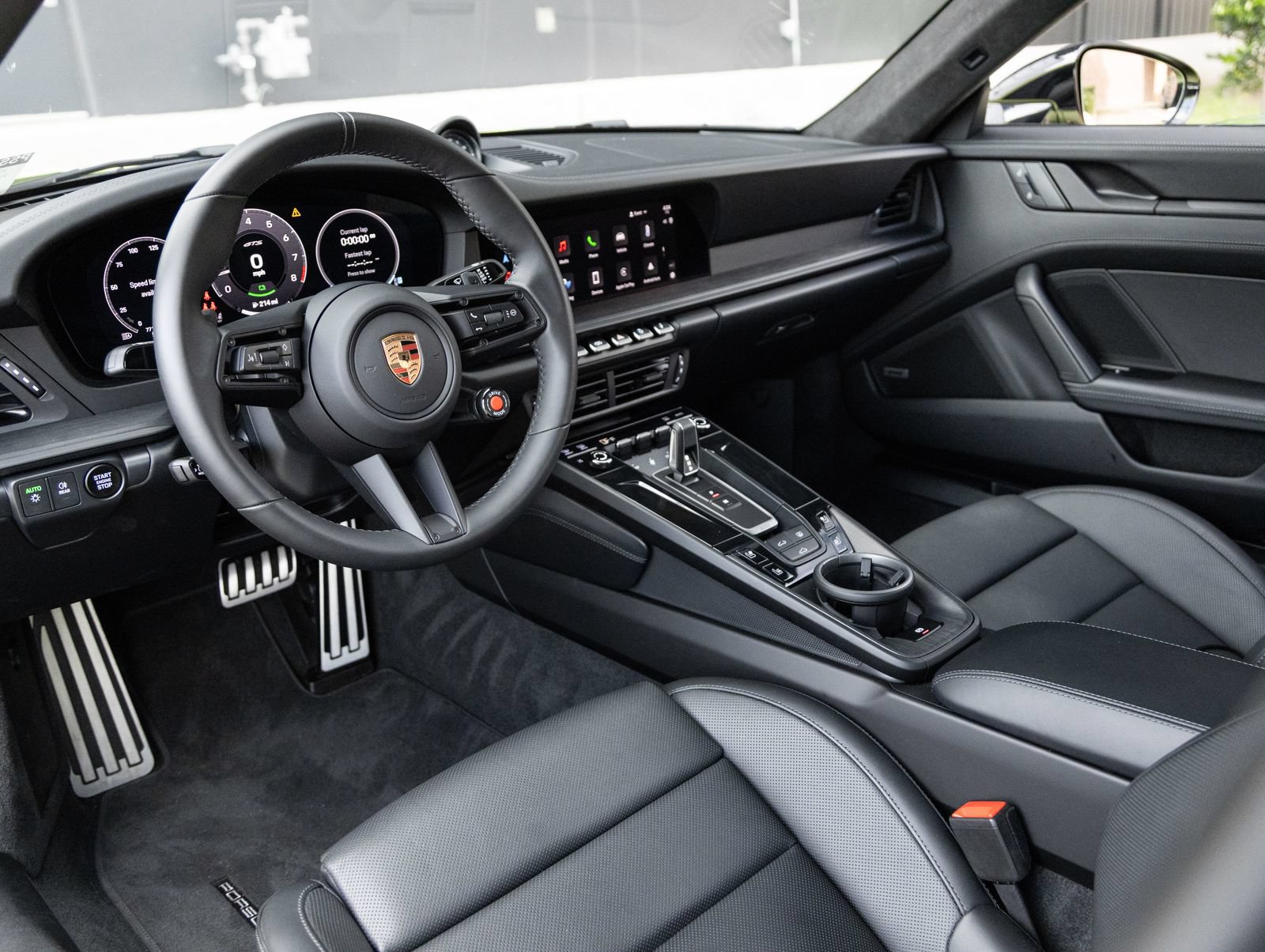 Certified 2025 Porsche 911 Carrera 4 GTS AWD/4WD image 4