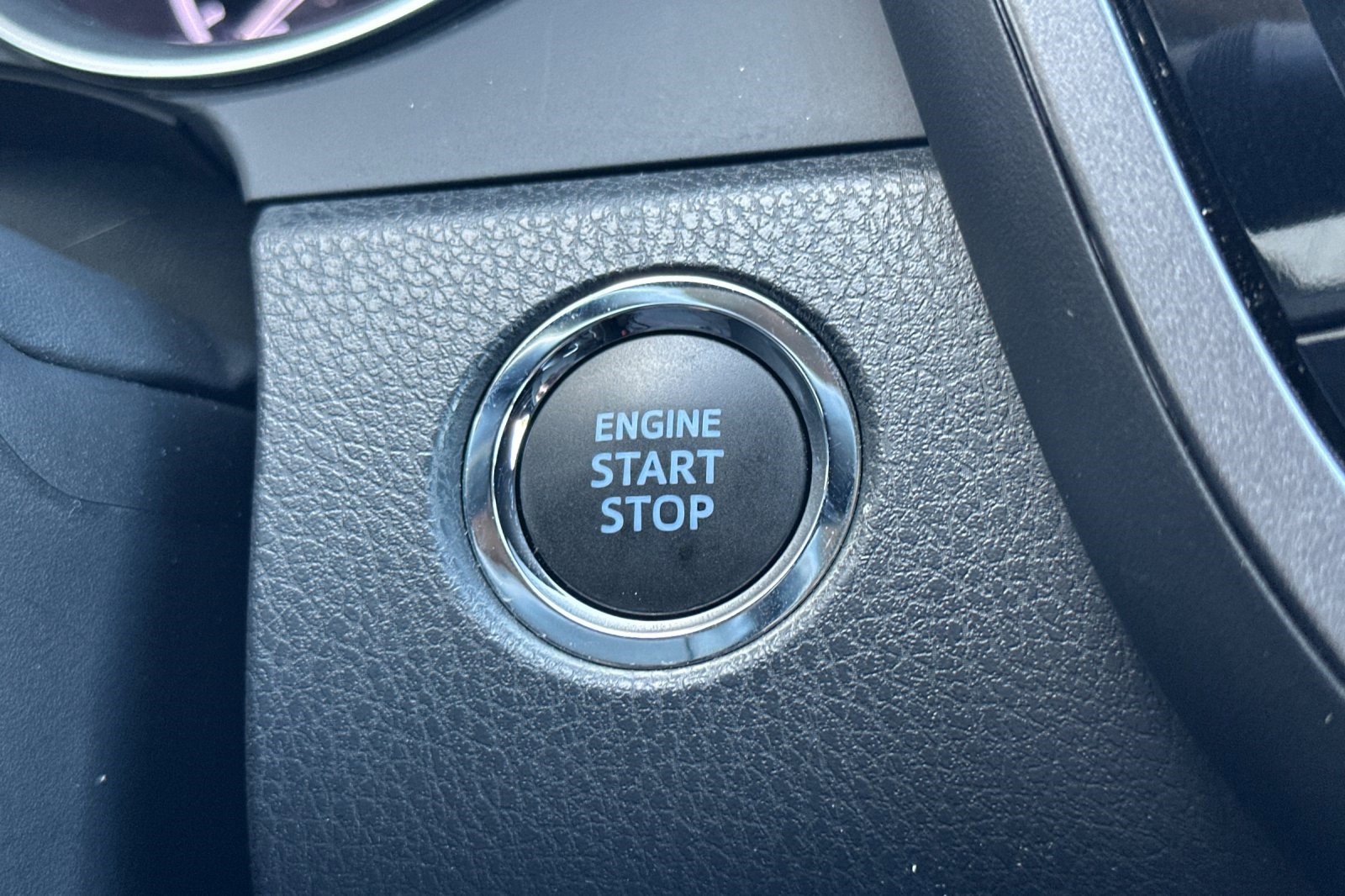 Used 2023 Toyota Camry LE w/ Convenience Package image 25