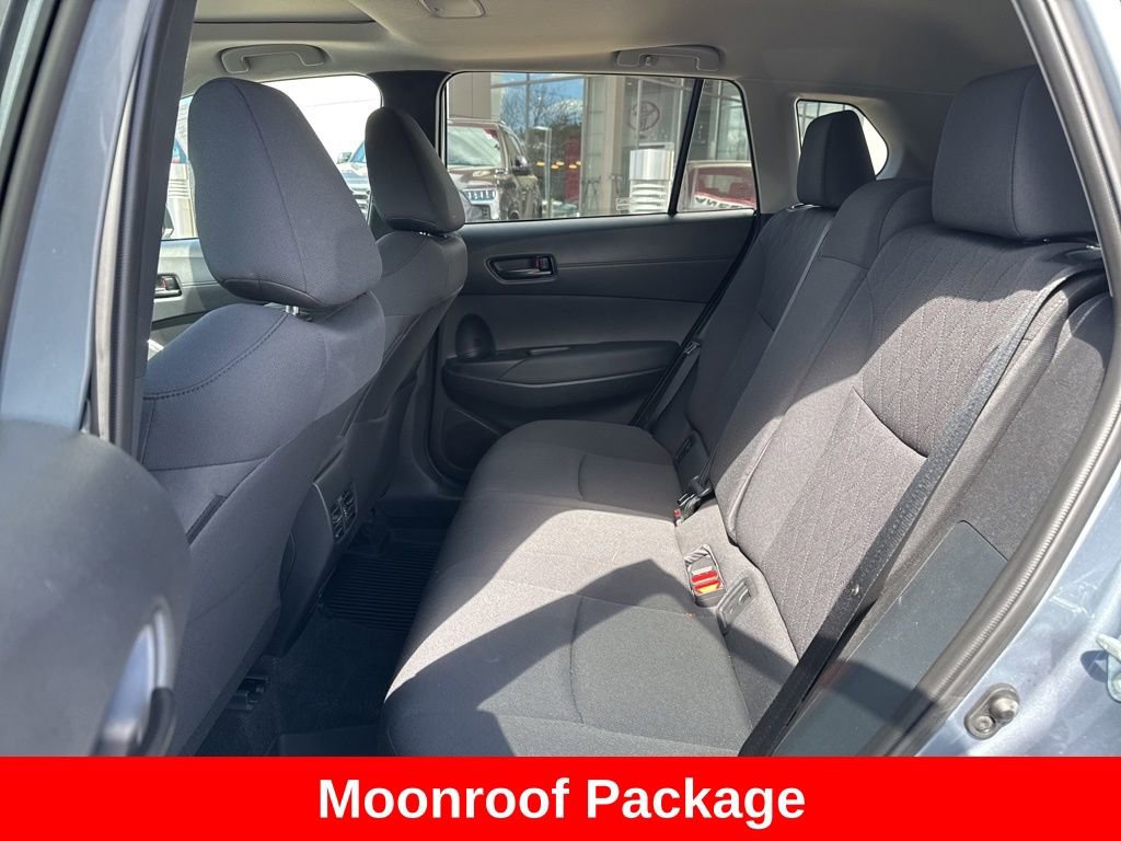 Used 2023 Toyota Corolla Cross LE w/ Moonroof Package image 14
