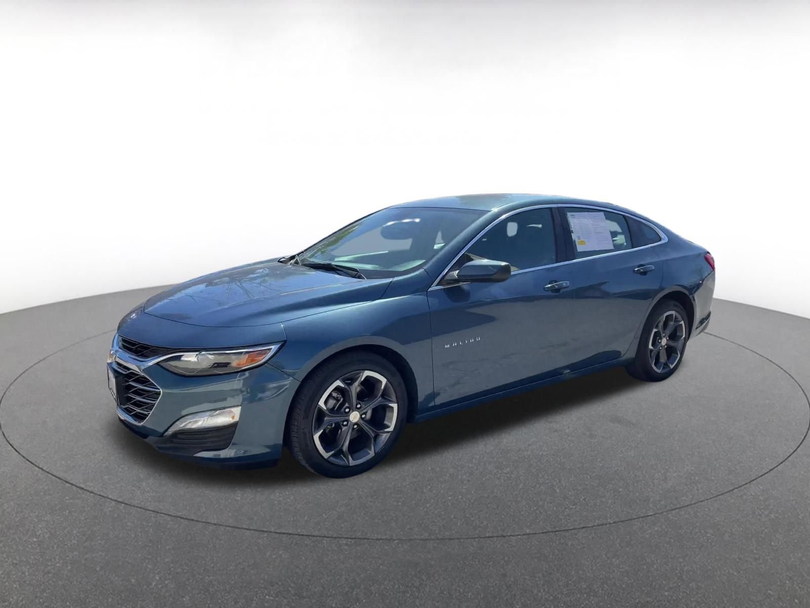 Used 2024 Chevrolet Malibu LT image 8