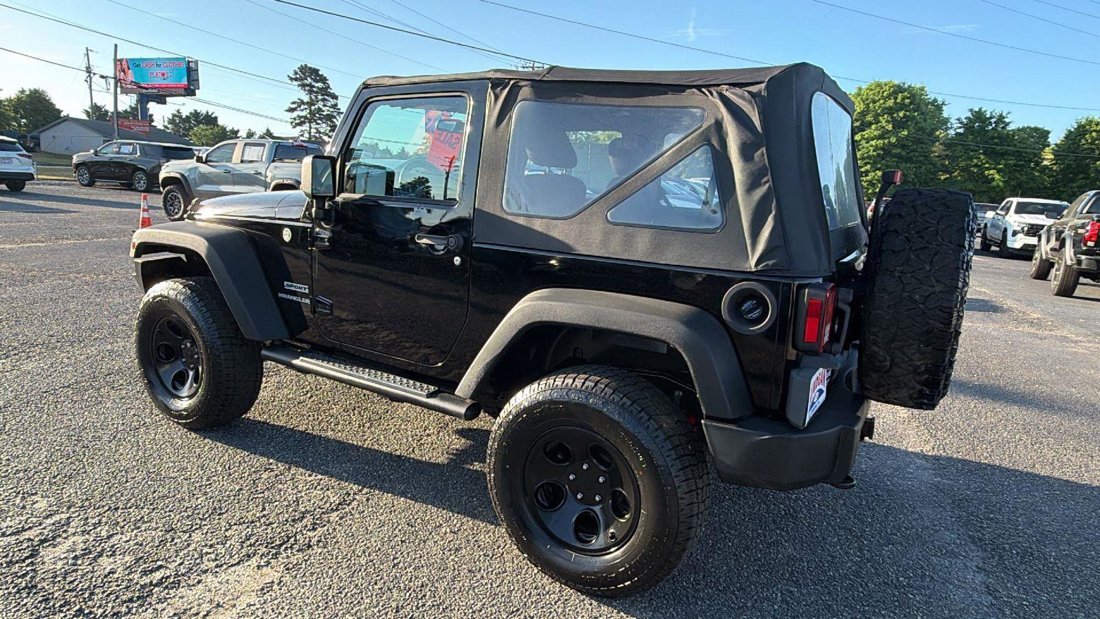 Used 2012 Jeep Wrangler Sport AWD/4WD image 7