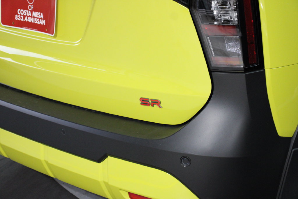 New 2026 Nissan Kicks SR FWD image 3