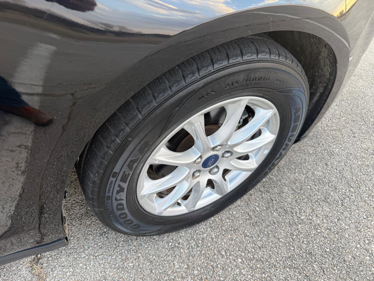 Used 2016 Ford Fusion S image 17