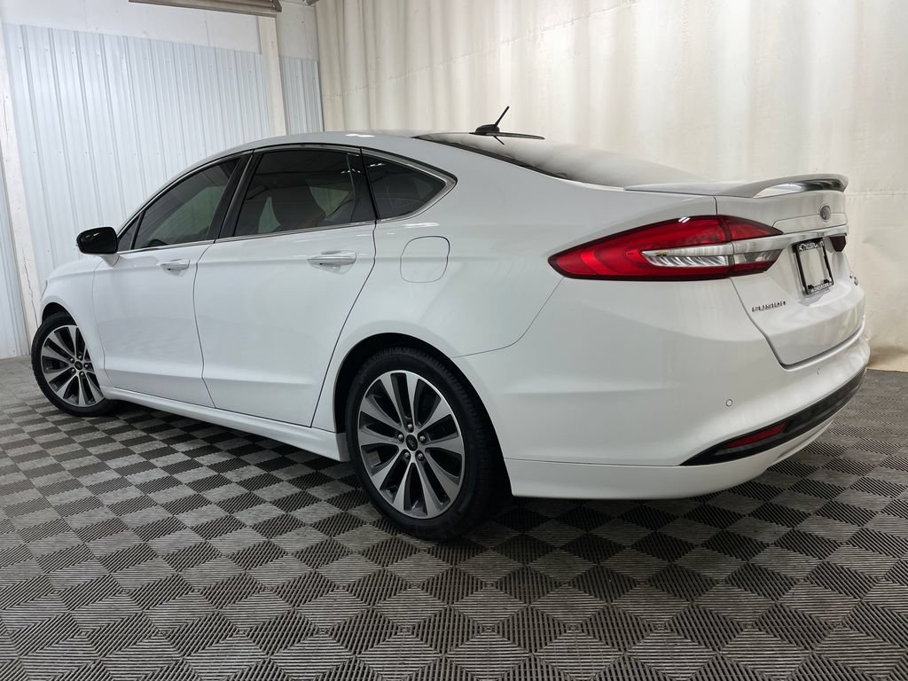 Used 2017 Ford Fusion Titanium FWD image 18
