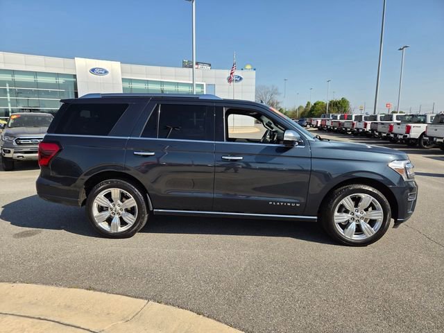 Used 2023 Ford Expedition Platinum image 12