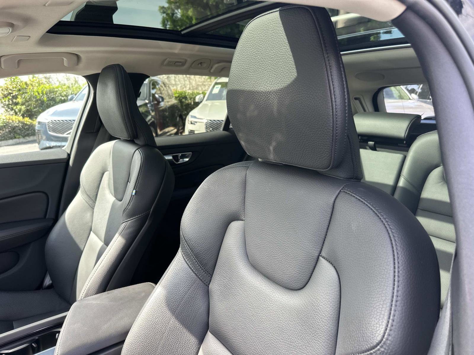 Certified 2023 Volvo V60 B5 Cross Country Plus w/ Climate Package image 18