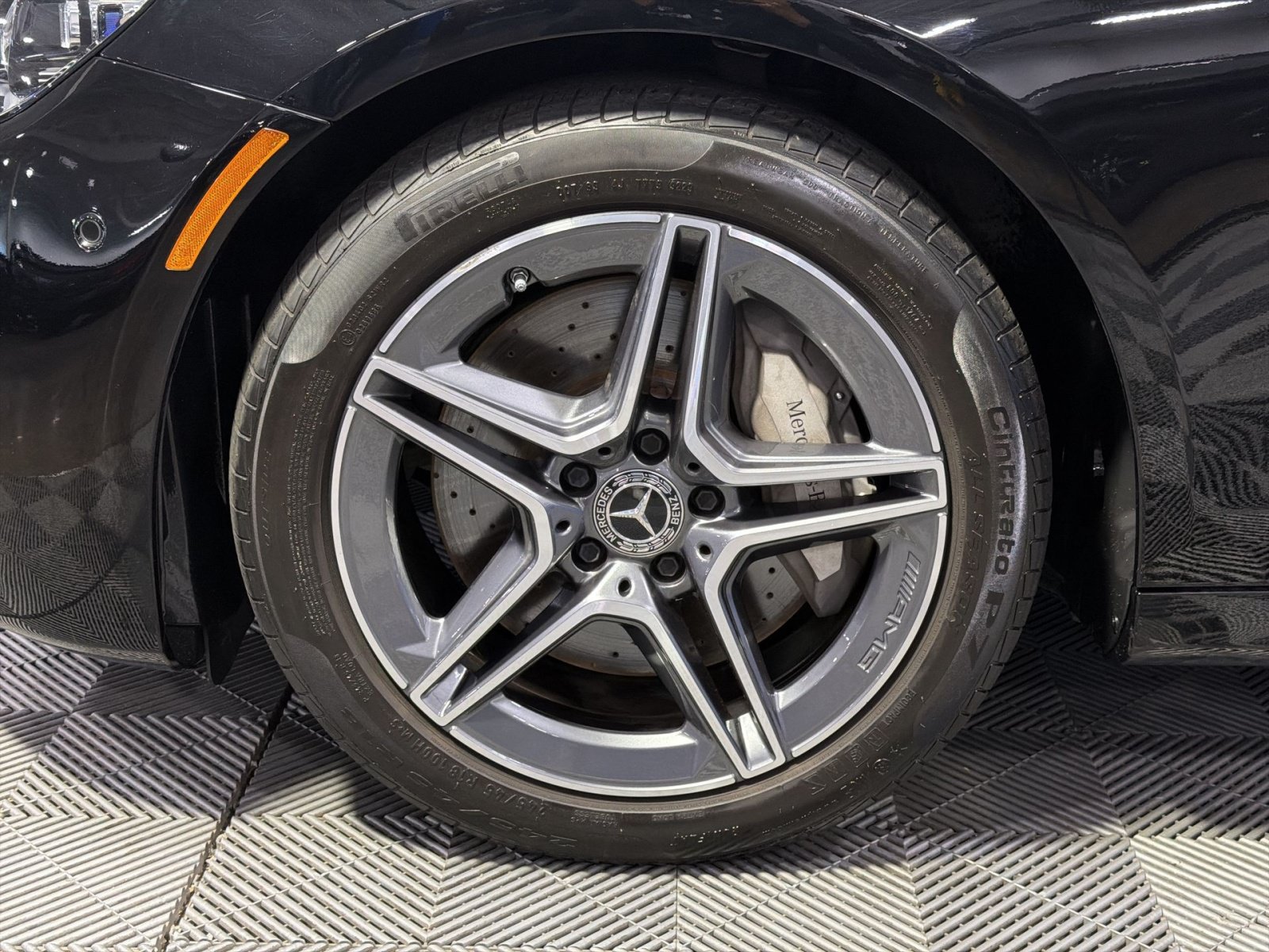 Used 2023 Mercedes-Benz E 350 4MATIC Sedan w/ Premium Package image 16