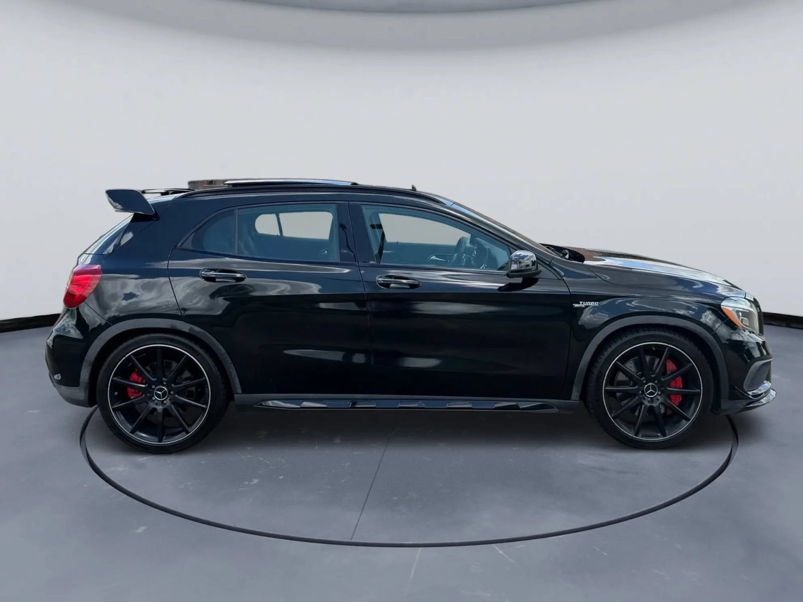 Used 2015 Mercedes-Benz GLA 45 AMG 4MATIC image 8