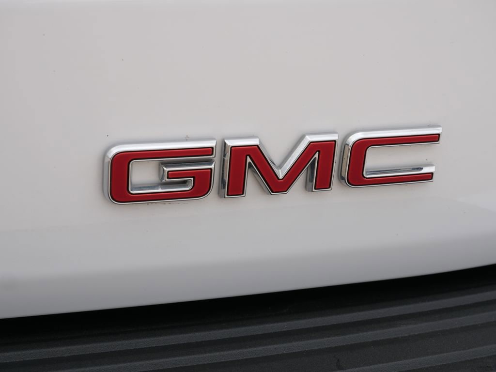 Used 2025 GMC Yukon Denali AWD/4WD image 10