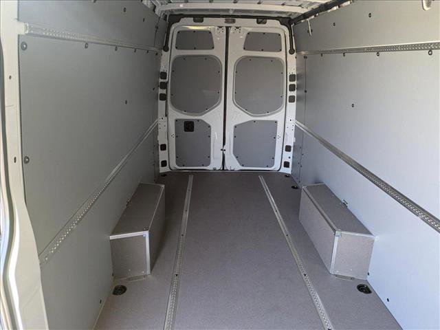 New 2025 Mercedes-Benz Sprinter 2500 image 16