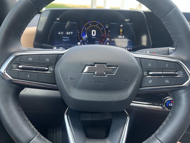 Used 2025 Chevrolet Equinox ACTIV w/ Safety and Technology Package FWD image 10