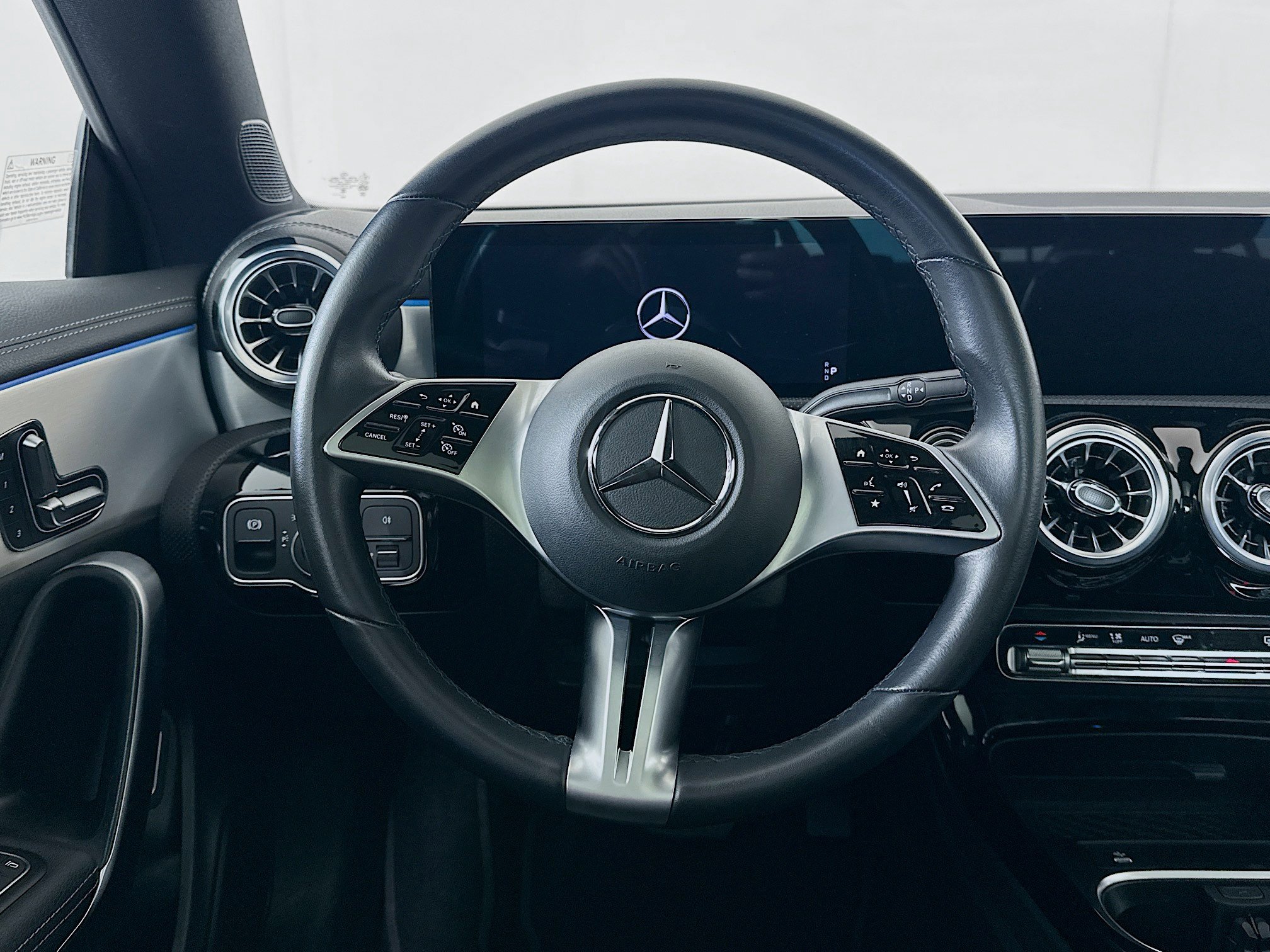 Used 2025 Mercedes-Benz CLA 250 image 18