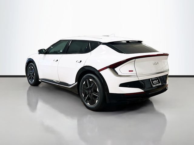 New 2026 Kia EV6 Wind RWD image 5