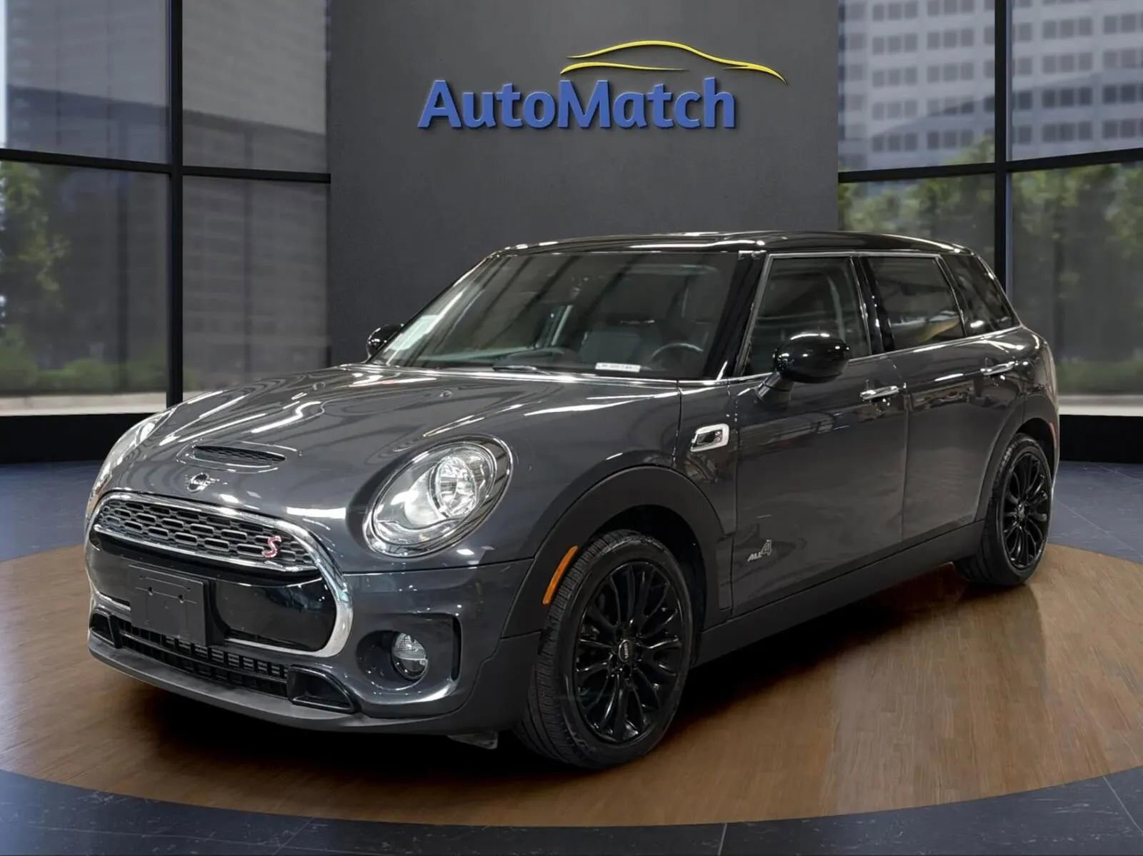 Used 2019 MINI Cooper Clubman S image 3