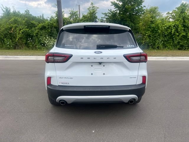 Used 2023 Ford Escape Active AWD/4WD image 6