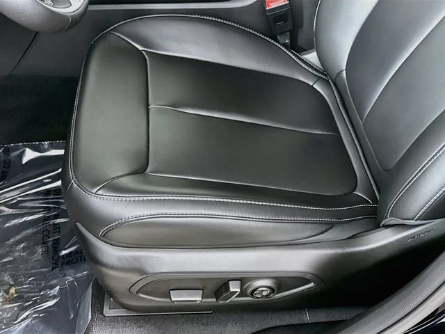 Used 2026 Jeep Grand Cherokee Limited AWD/4WD image 19