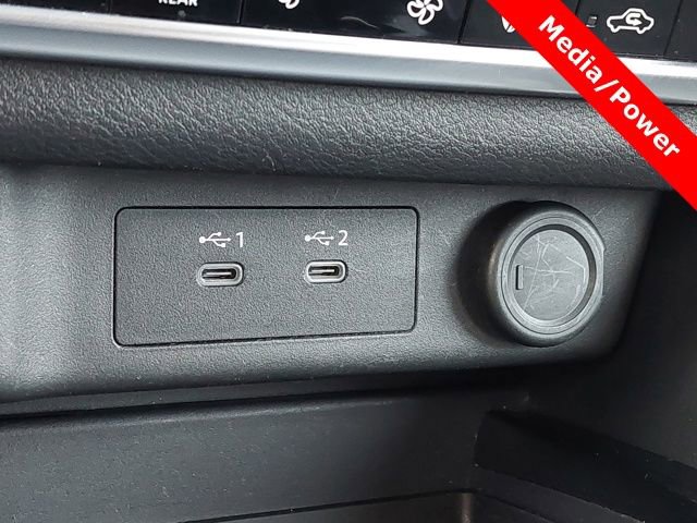 Used 2024 Nissan Rogue SV image 21