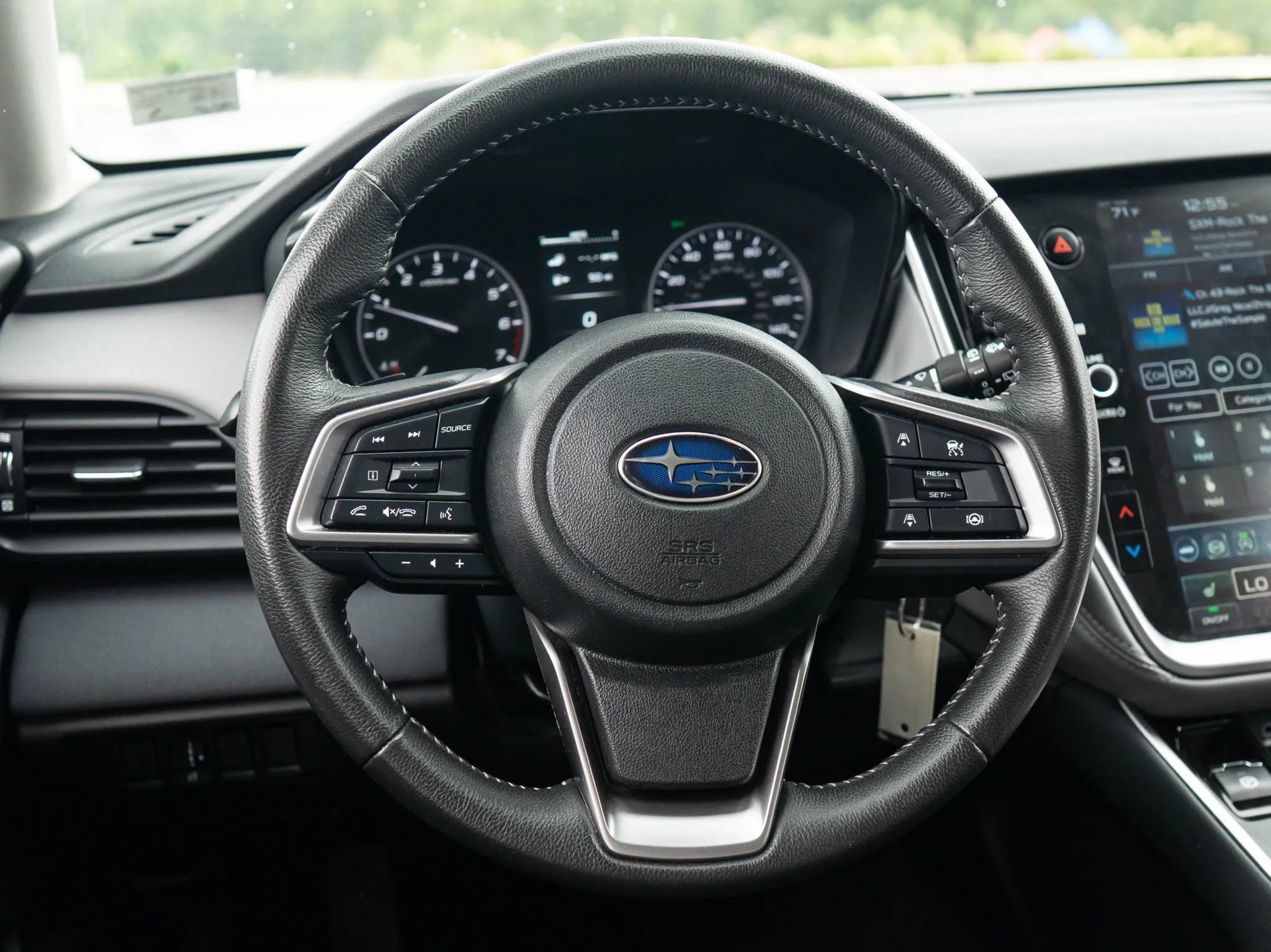 Used 2023 Subaru Outback Premium AWD/4WD image 33