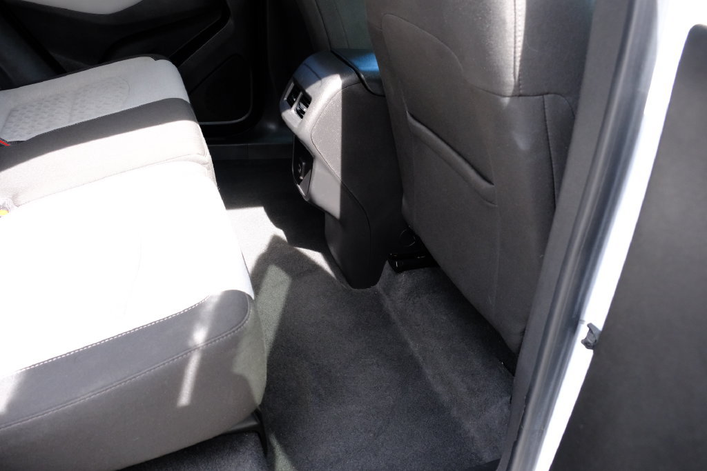 Used 2023 Chevrolet Equinox LT AWD/4WD image 36