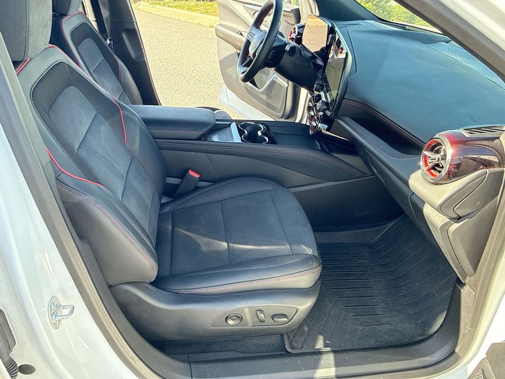 Certified 2024 Chevrolet Blazer EV RS image 26