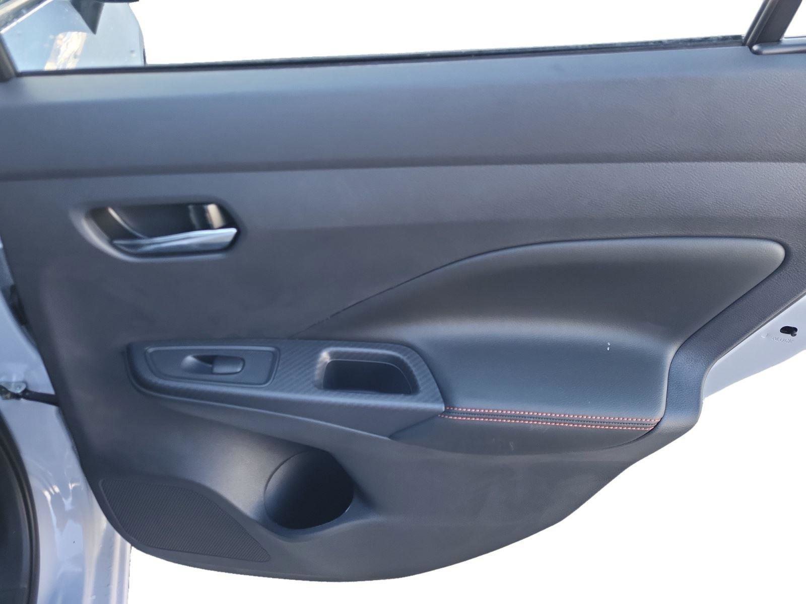 New 2025 Nissan Versa SR w/ Trunk Package image 21