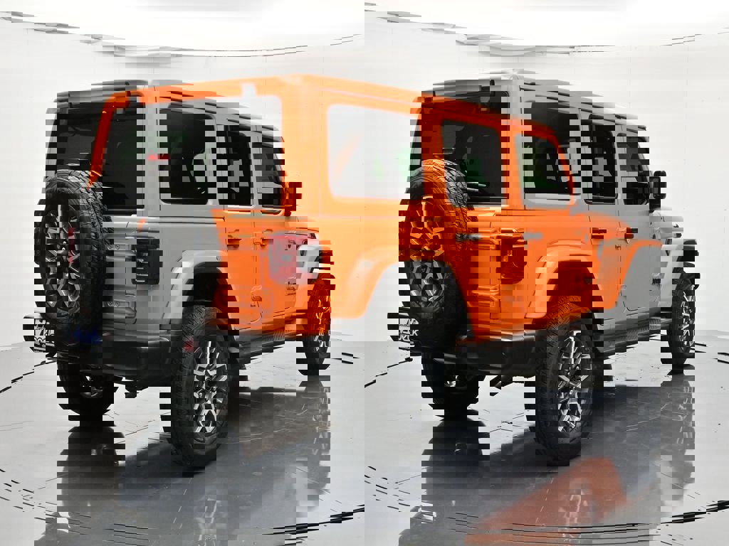 New 2025 Jeep Wrangler Unlimited Sahara image 5