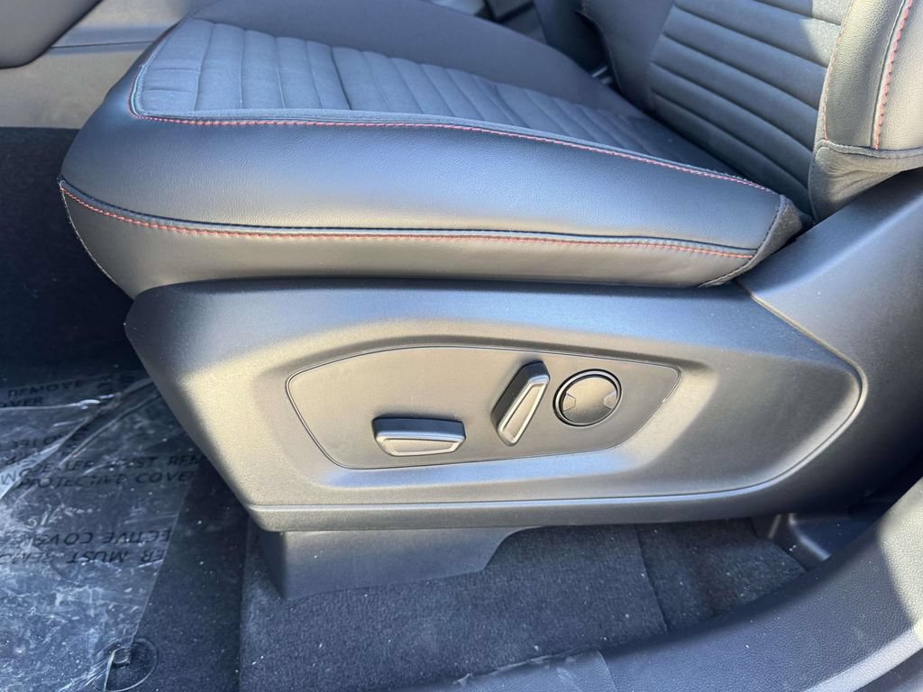 New 2026 Ford Explorer ST-Line w/ ST-Line Street Pack AWD/4WD image 19