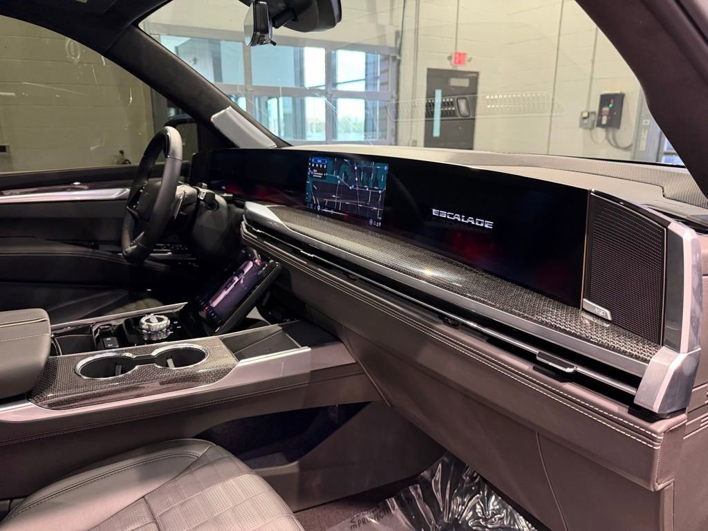 Used 2026 Cadillac Escalade ESV V image 50