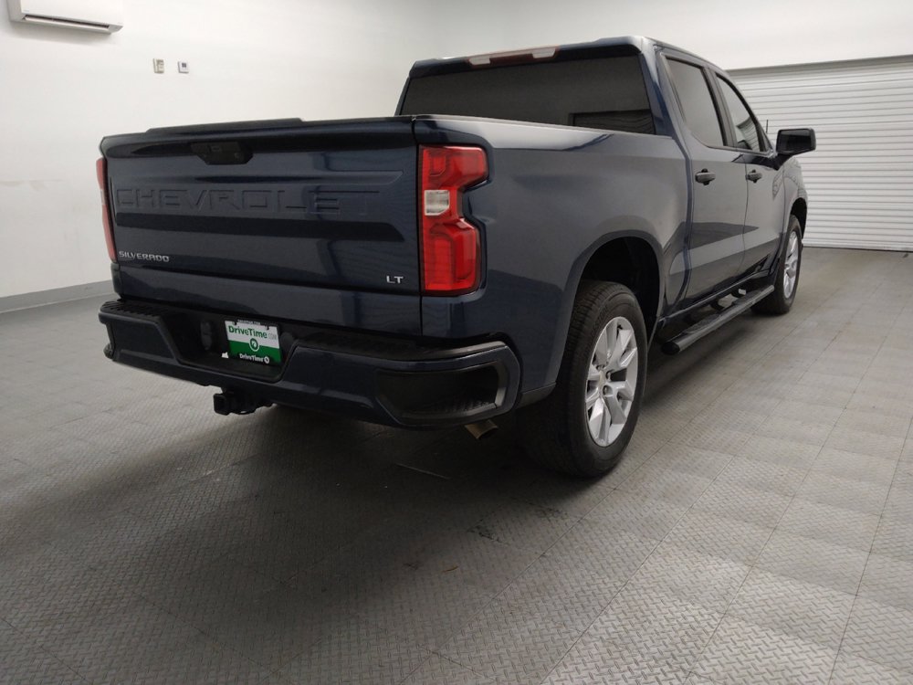 Used 2021 Chevrolet Silverado 1500 Custom w/ LPO, Dark Essentials Package RWD image 9