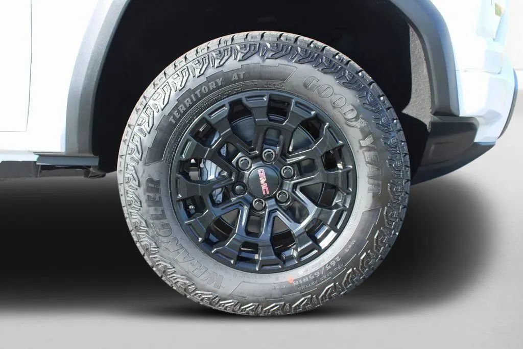 New 2026 GMC Canyon Elevation RWD image 35