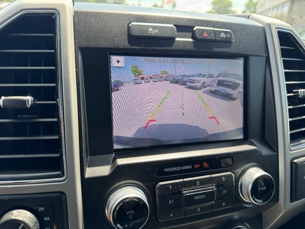Used 2019 Ford F150 Lariat w/ Equipment Group 502A Luxury AWD/4WD image 21
