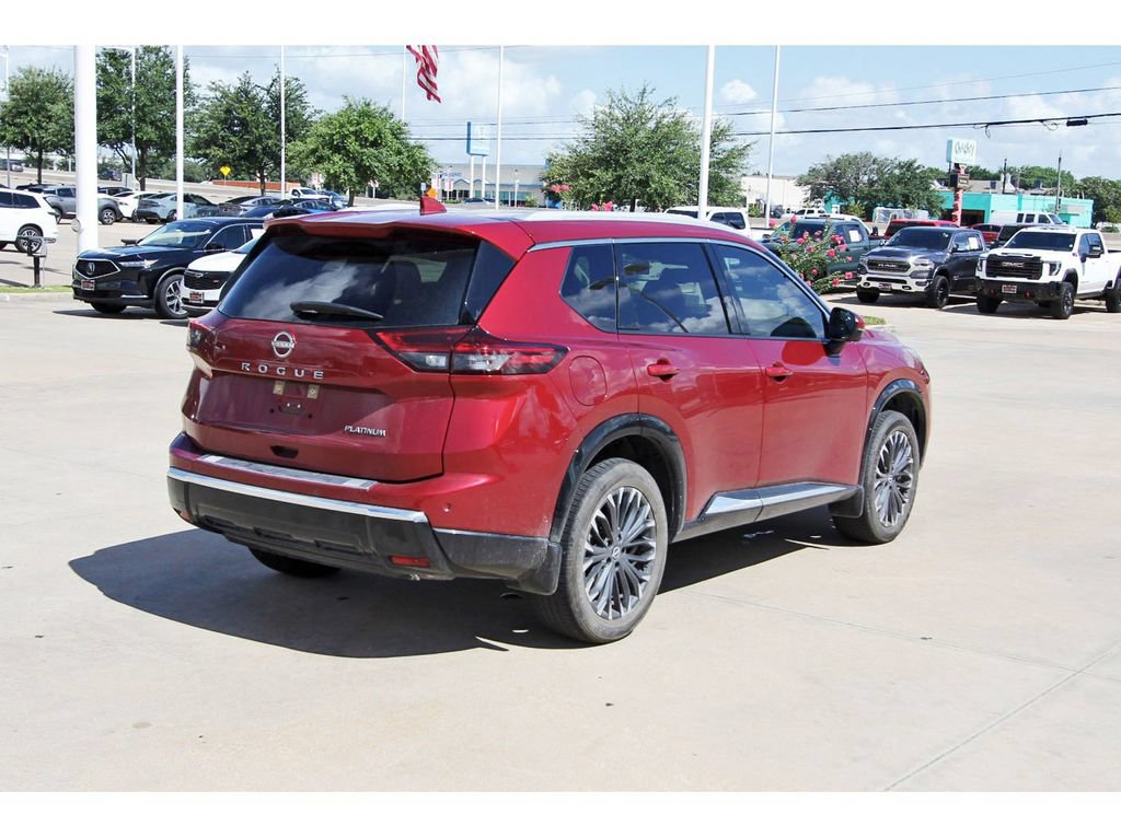 Used 2024 Nissan Rogue Platinum w/ Platinum Premium Package FWD image 7