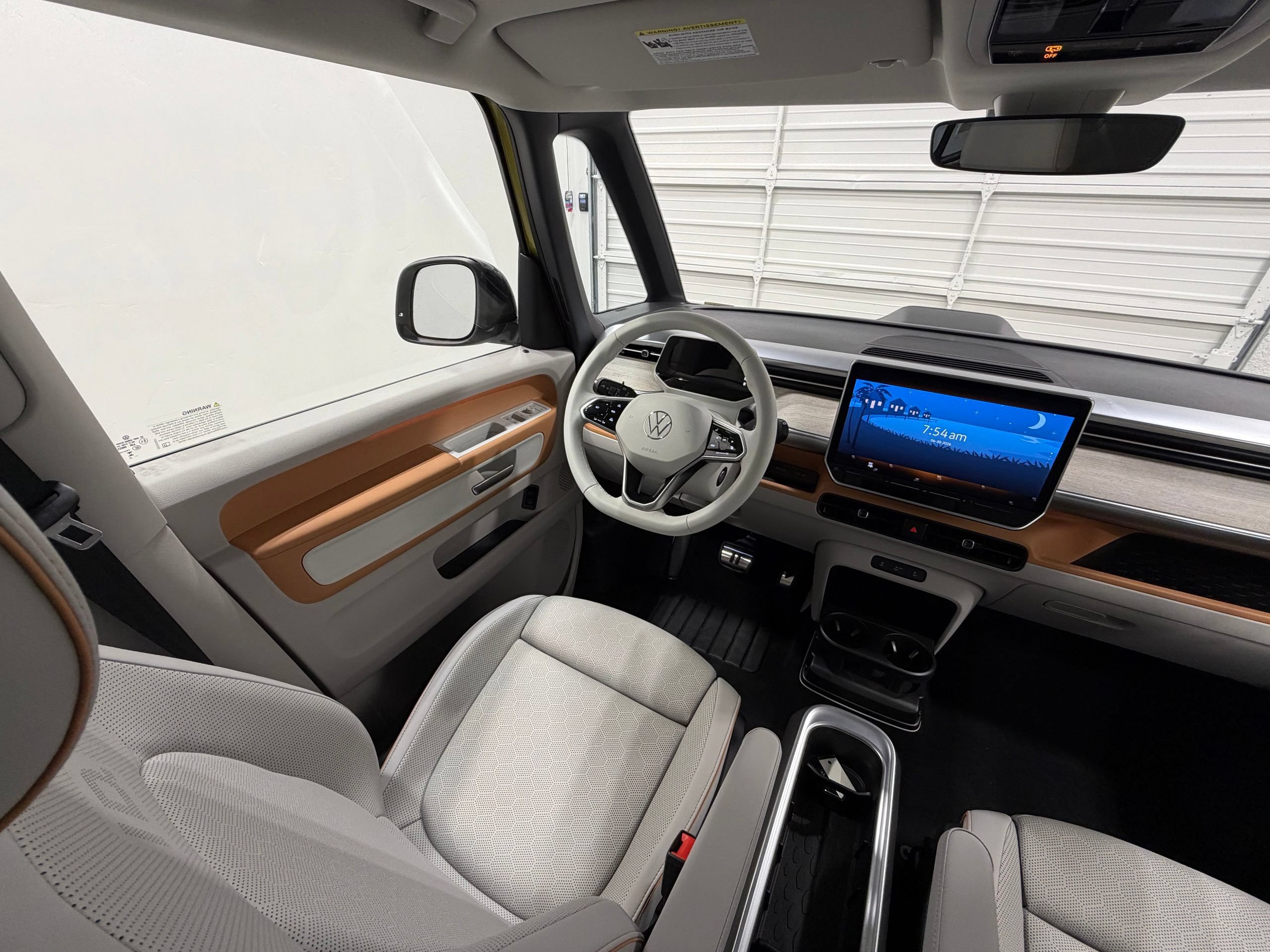 New 2025 Volkswagen ID. Buzz Pro S Plus AWD/4WD image 33