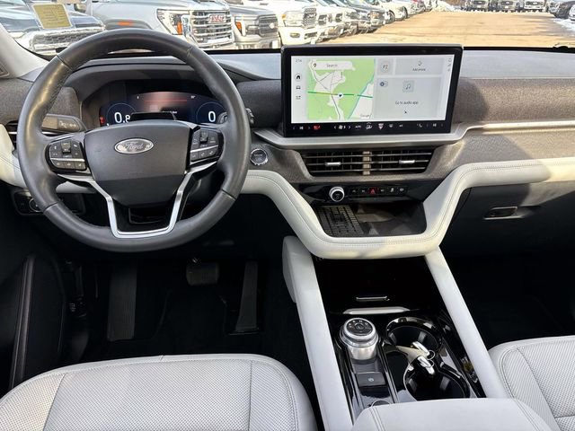 Used 2025 Ford Explorer Platinum w/ Ultimate Package image 12