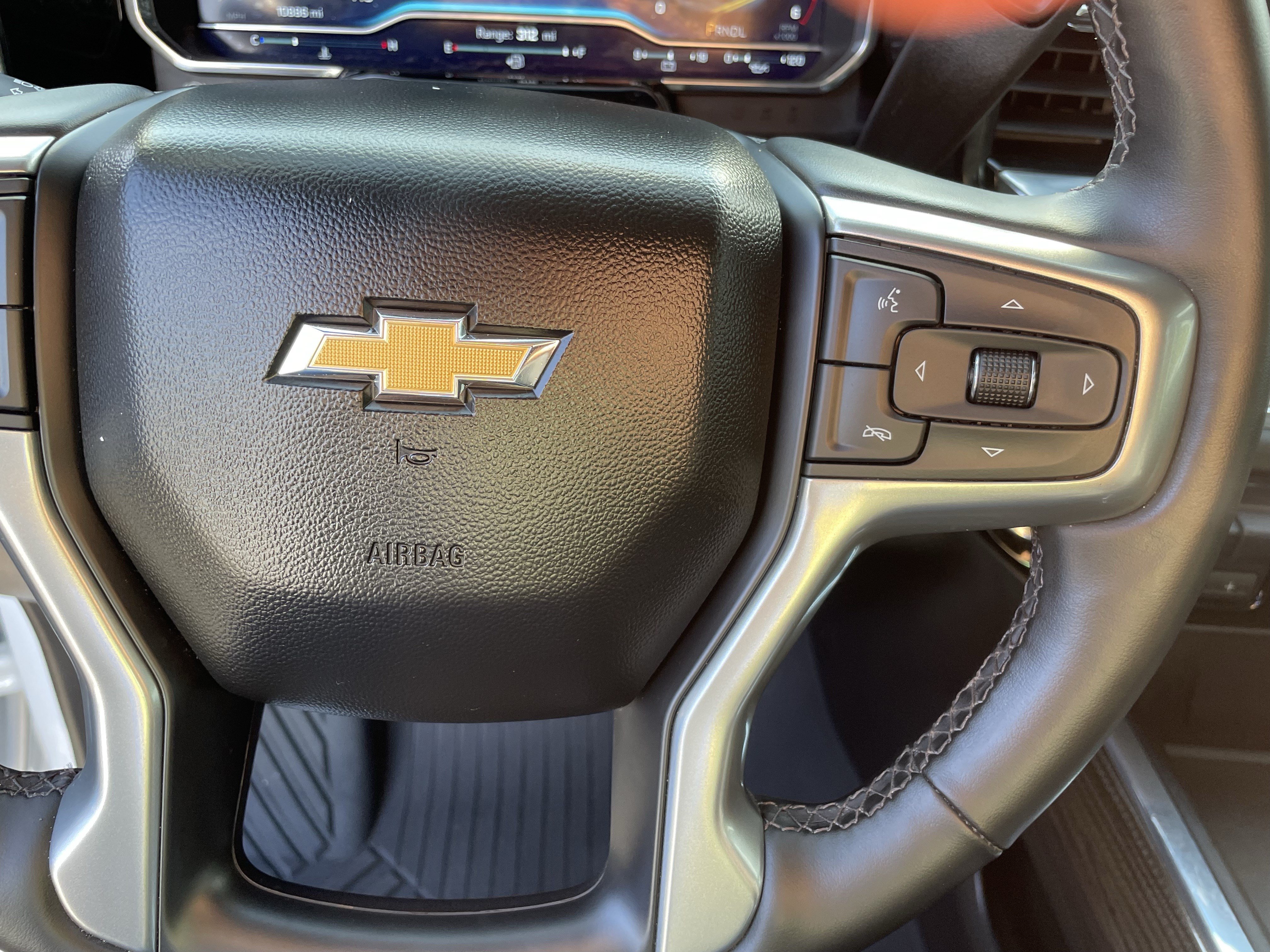 Used 2024 Chevrolet Silverado 2500 LT w/ Texas Edition AWD/4WD image 25