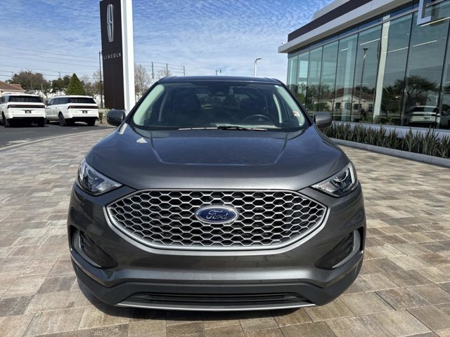 Used 2024 Ford Edge SEL image 7
