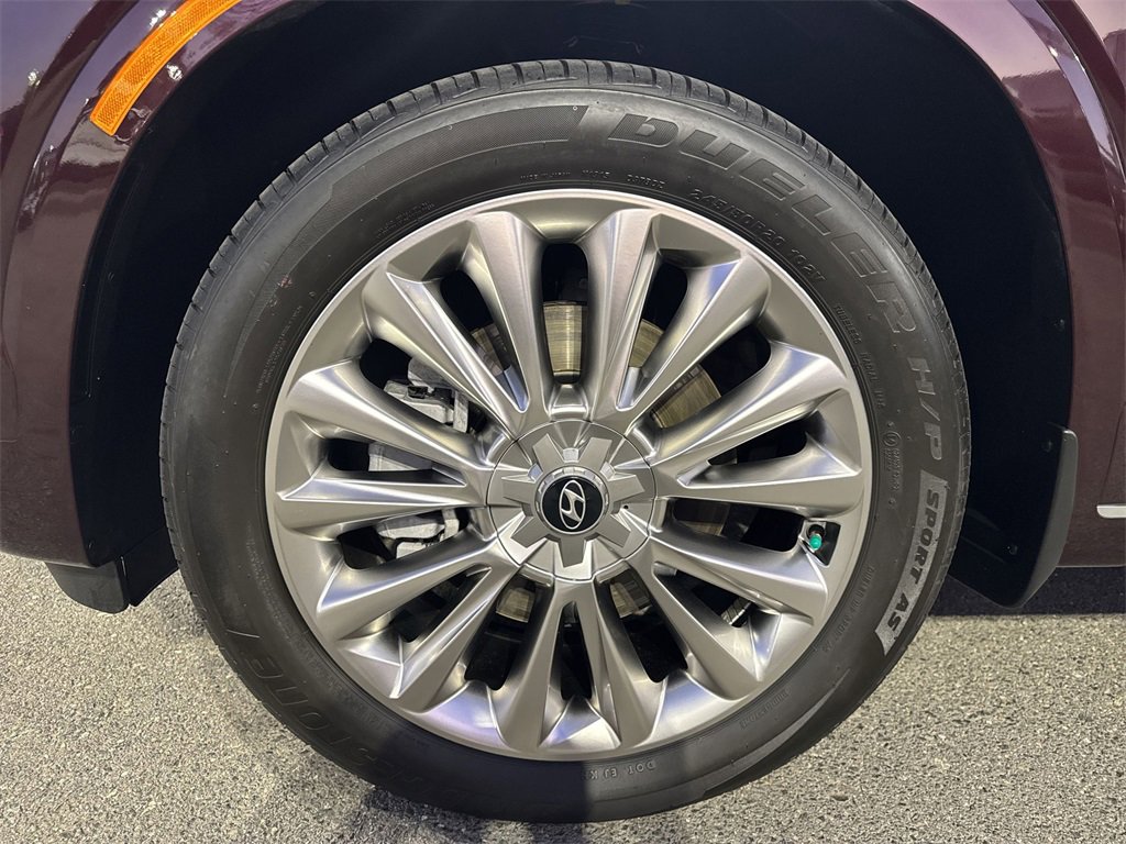 Used 2020 Hyundai Palisade Limited w/ Winter Weather Package image 19