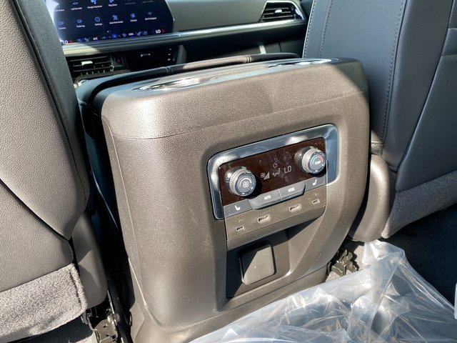 New 2026 Chevrolet Tahoe Premier image 16