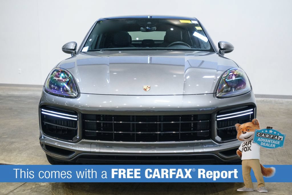Used 2020 Porsche Cayenne Turbo AWD/4WD image 2
